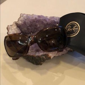 Women’s Ray-Ban RB4068 Polarized Sunglasses